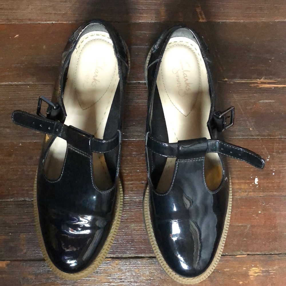 size 7 clarks